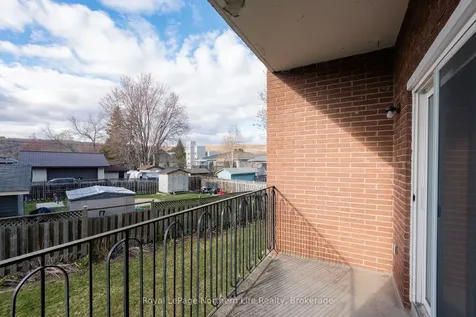 122 Giroux Street North Bay ON P1B 7Y7
