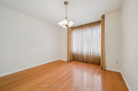 496 Beechwood Drive Waterloo ON N2T 2C4