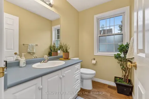 275 Hiram Street Bracebridge ON P1L 1R7