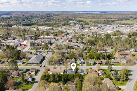 275 Hiram Street Bracebridge ON P1L 1R7