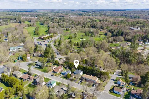 275 Hiram Street Bracebridge ON P1L 1R7
