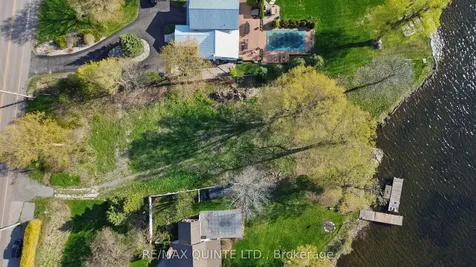 12570 Loyalist Parkway Prince Edward County ON K0K 2T0