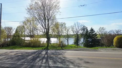 12570 Loyalist Parkway Prince Edward County ON K0K 2T0
