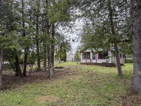 8 Sturgeon Glen Road Kawartha Lakes ON K0M 1N0