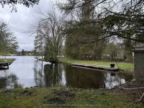 8 Sturgeon Glen Road Kawartha Lakes ON K0M 1N0