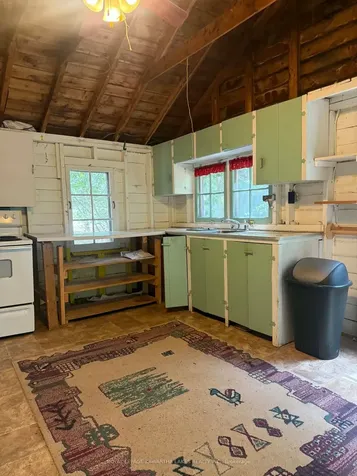 8 Sturgeon Glen Road Kawartha Lakes ON K0M 1N0