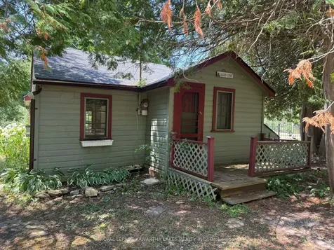 8 Sturgeon Glen Road Kawartha Lakes ON K0M 1N0