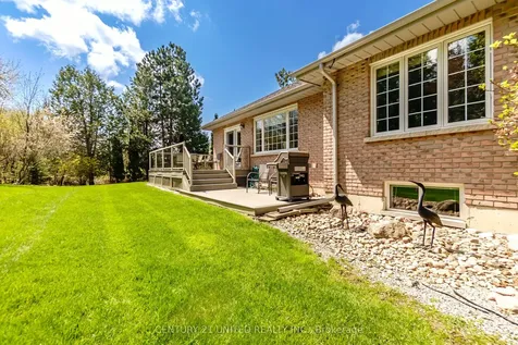 1742 Ravenwood Drive Peterborough ON K9K 2R6