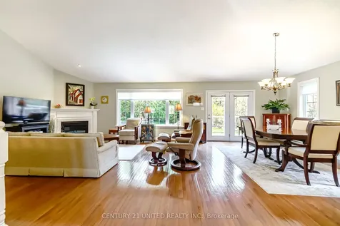 1742 Ravenwood Drive Peterborough ON K9K 2R6