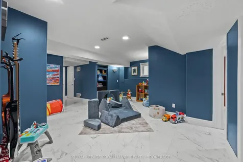 55 Shaw Street Kingston ON K7K 4Y5