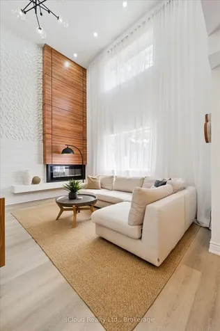 300 Gordon Street Centre Wellington ON N1M 2W3