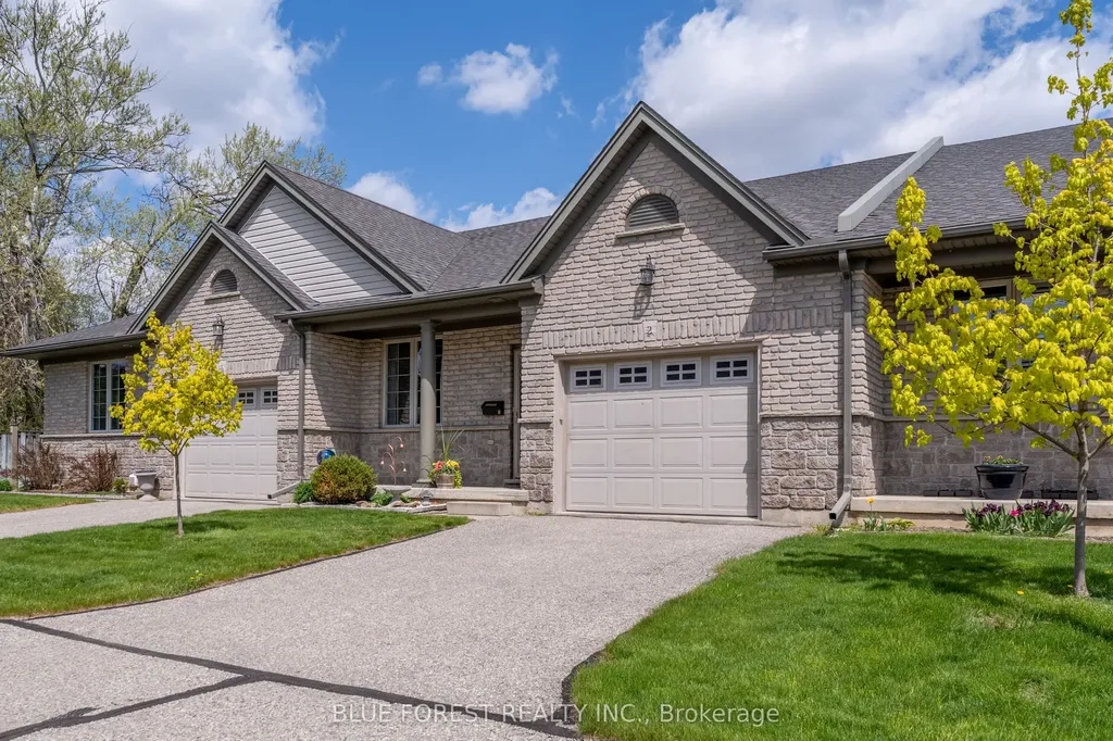 948 Colborne Street Brantford ON N3S 3T4