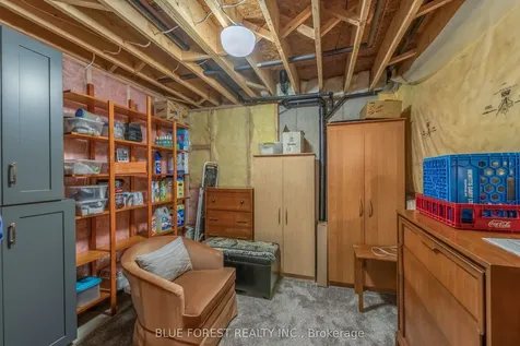 948 Colborne Street Brantford ON N3S 3T4