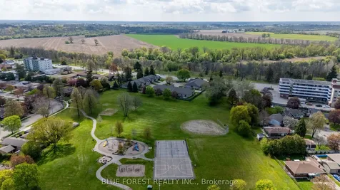 948 Colborne Street Brantford ON N3S 3T4