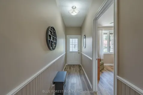 948 Colborne Street Brantford ON N3S 3T4
