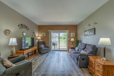 948 Colborne Street Brantford ON N3S 3T4