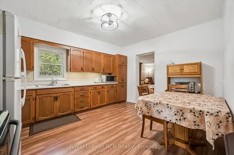 160 Murphy Street Wellington North ON N0G 2L3