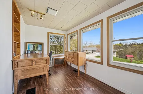 160 Murphy Street Wellington North ON N0G 2L3