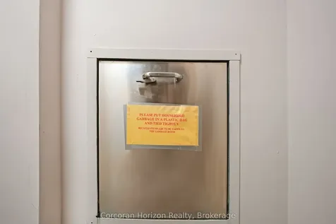 1 Park Street Dysart Et Al ON K0M 1S0
