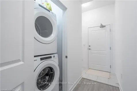 450 Dundas Street E Hamilton ON L8B 1Z2