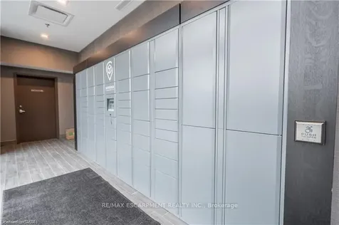 450 Dundas Street E Hamilton ON L8B 1Z2