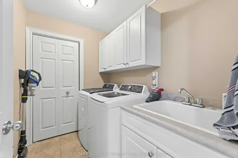 14 Nicholas Drive St. Catharines ON L2S 4C2