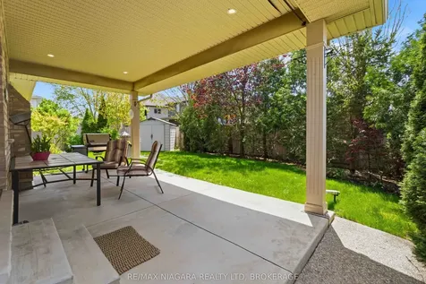 14 Nicholas Drive St. Catharines ON L2S 4C2