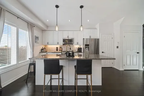 21 Madonna Drive Hamilton ON L9B 0H1
