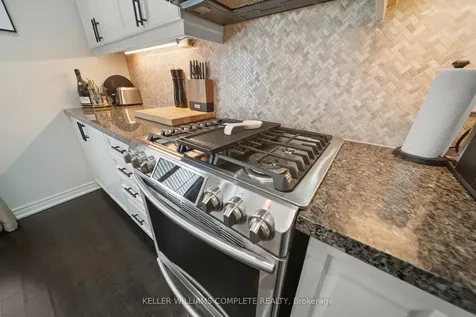 21 Madonna Drive Hamilton ON L9B 0H1