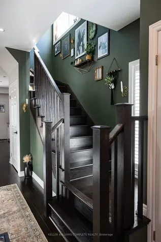 21 Madonna Drive Hamilton ON L9B 0H1