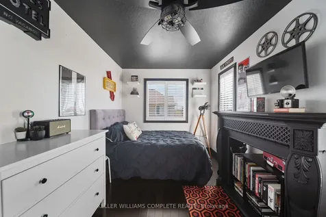 21 Madonna Drive Hamilton ON L9B 0H1