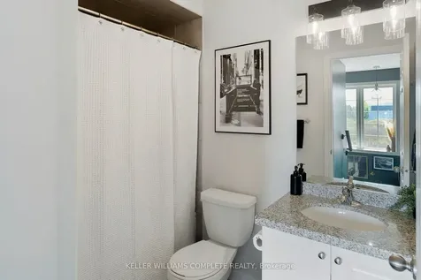 21 Madonna Drive Hamilton ON L9B 0H1