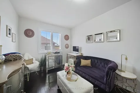 21 Madonna Drive Hamilton ON L9B 0H1