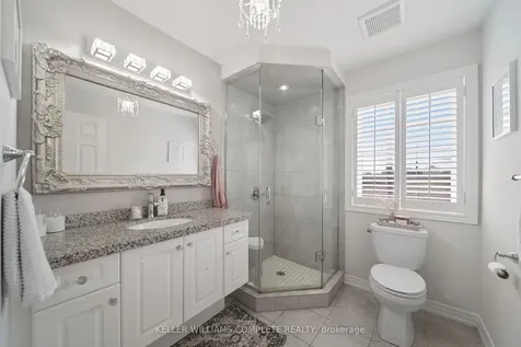 21 Madonna Drive Hamilton ON L9B 0H1