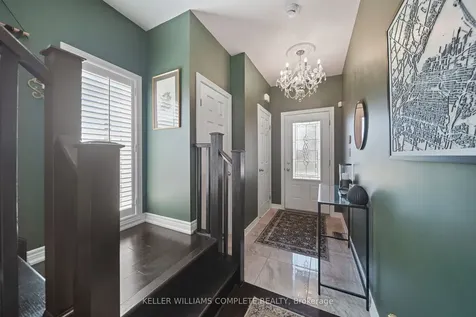 21 Madonna Drive Hamilton ON L9B 0H1