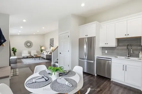 114 Luscombe Street Hamilton ON L9A 2K1