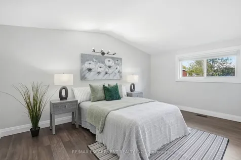 114 Luscombe Street Hamilton ON L9A 2K1
