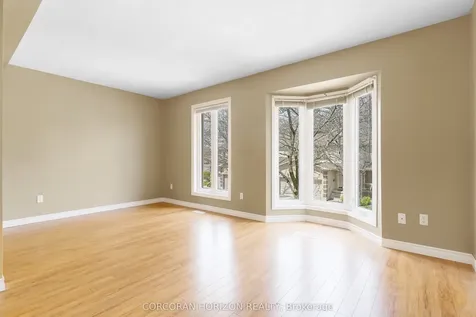 302 College Avenue W Guelph ON N1G 4T6