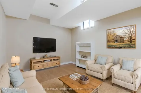 302 College Avenue W Guelph ON N1G 4T6