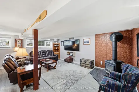 790 High Gate Park Drive Kingston ON K7M 5Z8