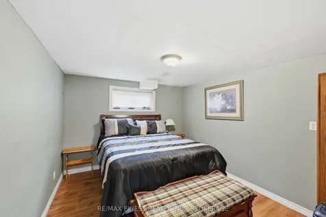 790 High Gate Park Drive Kingston ON K7M 5Z8