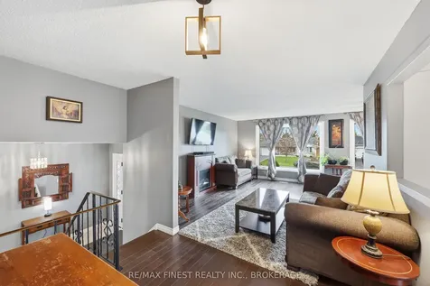 790 High Gate Park Drive Kingston ON K7M 5Z8