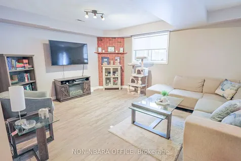 44 Ellendale Drive North Bay ON P1B 8X6