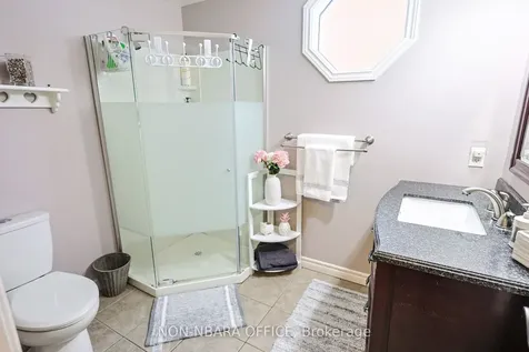 44 Ellendale Drive North Bay ON P1B 8X6