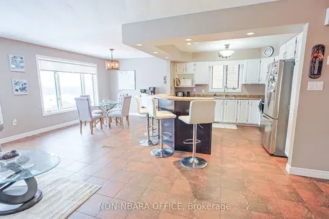 44 Ellendale Drive North Bay ON P1B 8X6