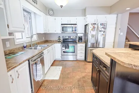 44 Ellendale Drive North Bay ON P1B 8X6