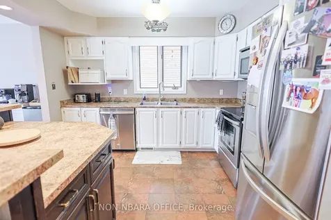 44 Ellendale Drive North Bay ON P1B 8X6