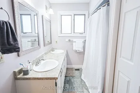 44 Ellendale Drive North Bay ON P1B 8X6