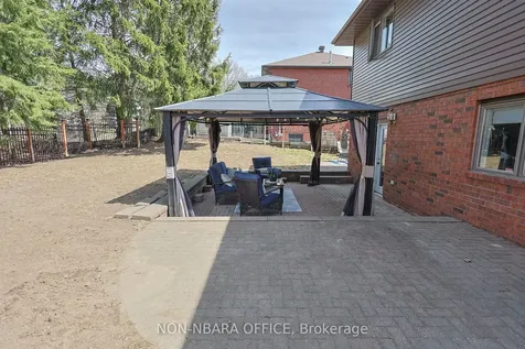 44 Ellendale Drive North Bay ON P1B 8X6