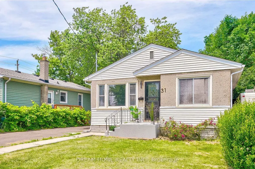 31 Warren Road St. Catharines ON L2P 1K7